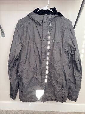 Columbia Men's Gray Hooded Windbreaker